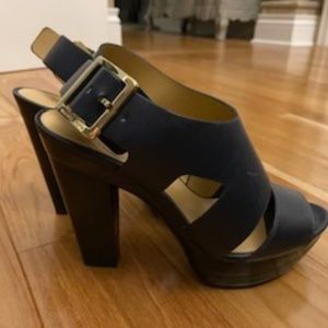 MICHAEL KORS Shoe - NEW NAVY BLUE size 6.5 Platform